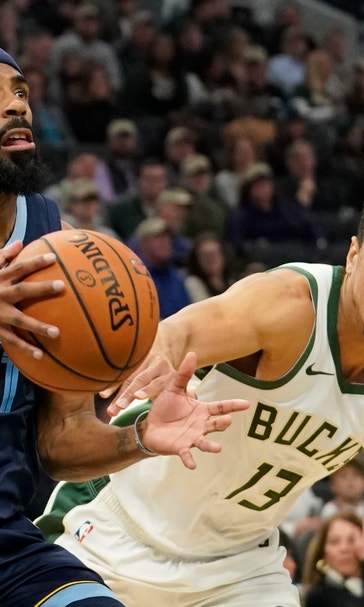 Gasol, Grizzlies hold off Bucks late for 116-113 win